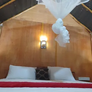 Pidurangala View Treehouse , Sigiriya Sri Lanka