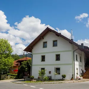 Sixt Martina , Lam Deutschland